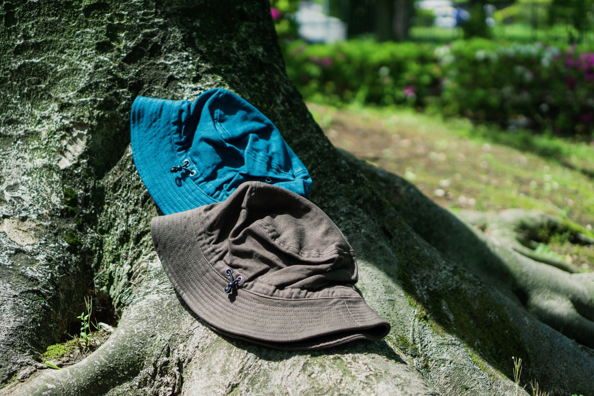 forest green bucket hat